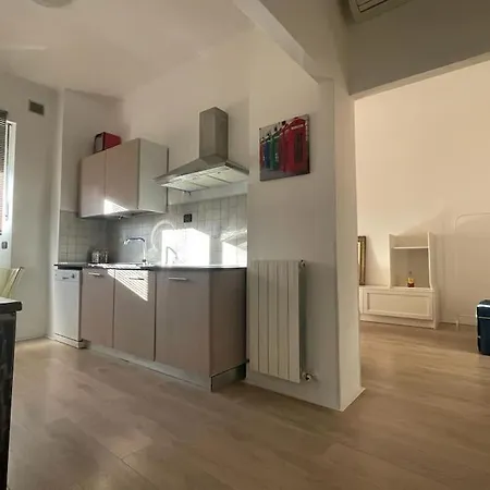 Casa “v” Apartament *